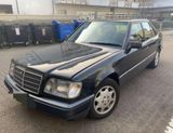 Mercedes-Benz 200 E, W 124, E 200 - Mercedes-Benz 200 in Nürnberg