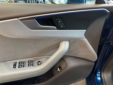 Audi A5 Sportback *KEYLESS*TEMPO*NAV*PDC*ALCANTARA*