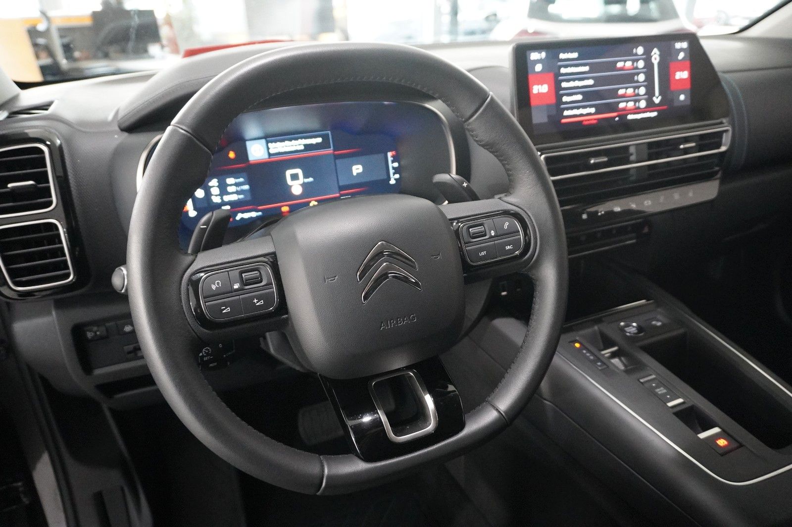 Fahrzeugabbildung Citroën C5 Aircross 1.2T SHINE EAT-8 NAVI/LED/KAMERA/SH