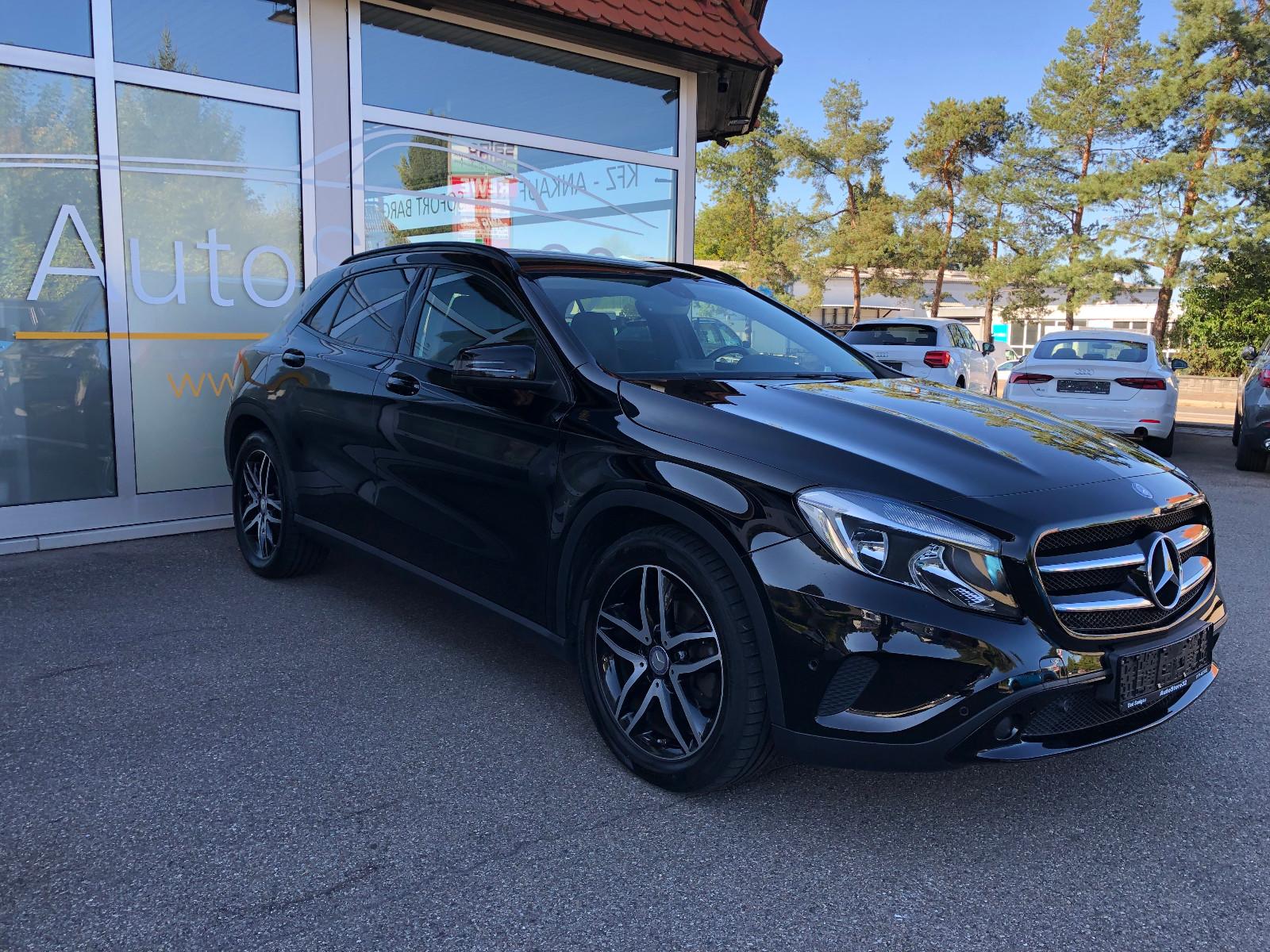 Mercedes-Benz GLA 200 d 4MATIC 7G-DCT Urban *NIGHT*NAVI*AHK*