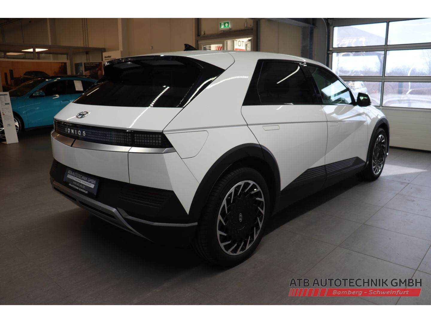Fahrzeugabbildung Hyundai IONIQ 5 Techniq 77,4 kWh SOH 100% 20'' LM-Felgen