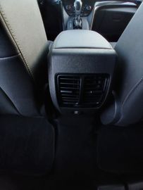 Ford Kuga - 10