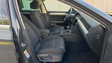 Volkswagen Passat Variant - 10