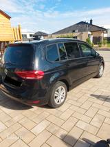 Volkswagen Touran 1.2 TSI Trendline Trendline - : Kleinbus, Von Privat