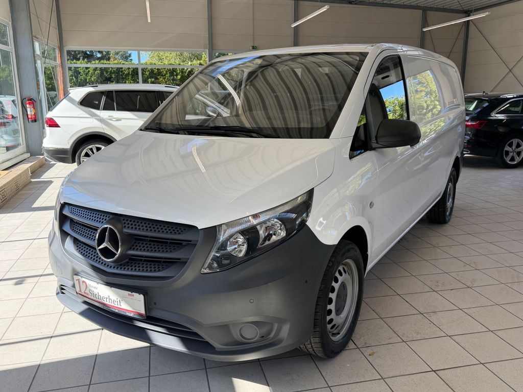 Image of Mercedes-Benz Vito
