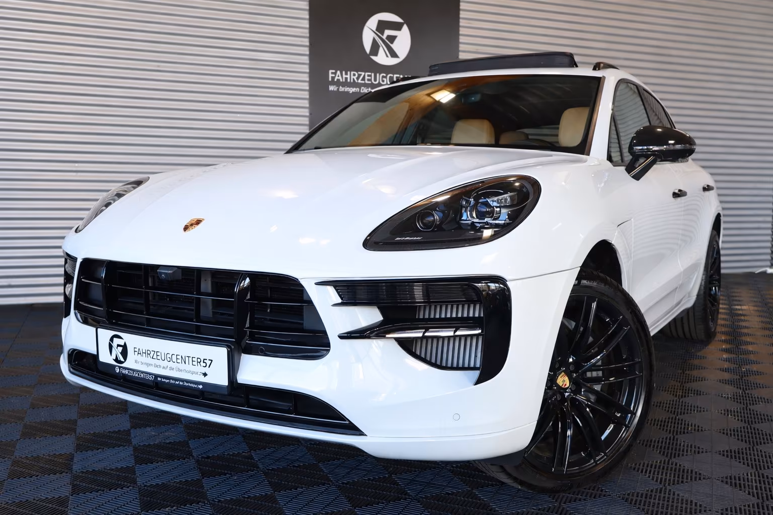 Porsche MacanS/LED/CARPLAY/BOSE/360°/PANO