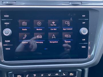 Bild 16 VW TIGUAN HIGLINE NAVI WINTERPAKET AUTOMATIK