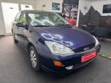 Ford Focus 1.8 Ghia Top Zustand Leder Klima TÜV Neu - Ford aus 2001