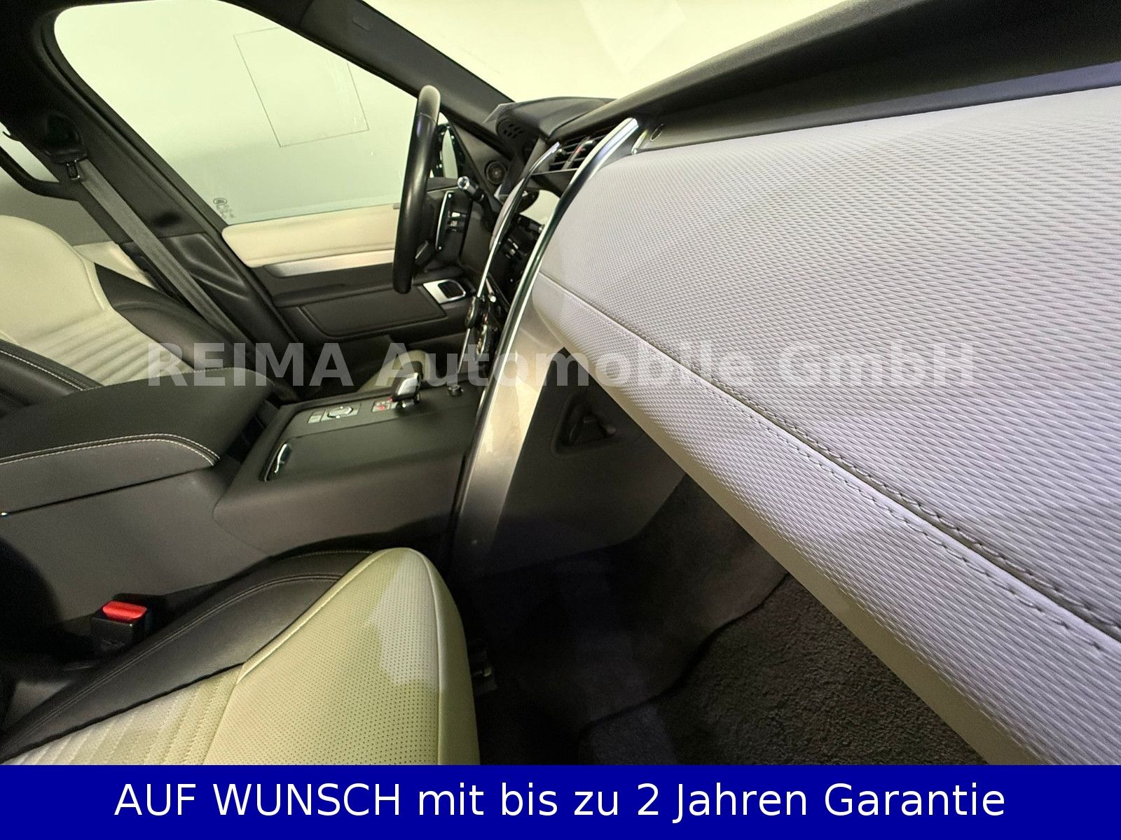 Fahrzeugabbildung Land Rover Discovery 5 HSE P360 AWD, Pano