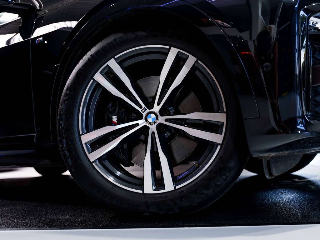 BMW X7 xDrive40i - MSport - Pano Sky Lounge - Laser imagem 2