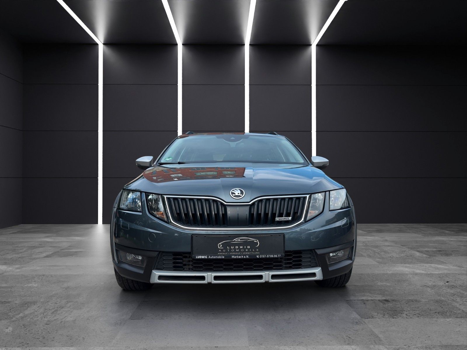 Skoda Octavia Combi Scout 4x4/ DSG / AHK / VIRTUAL/ACC imagem 2