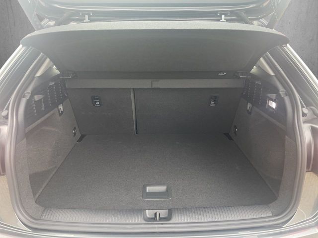 Q2 35 1.5 TFSI S-line+Matrix+elektr.Heckklappe