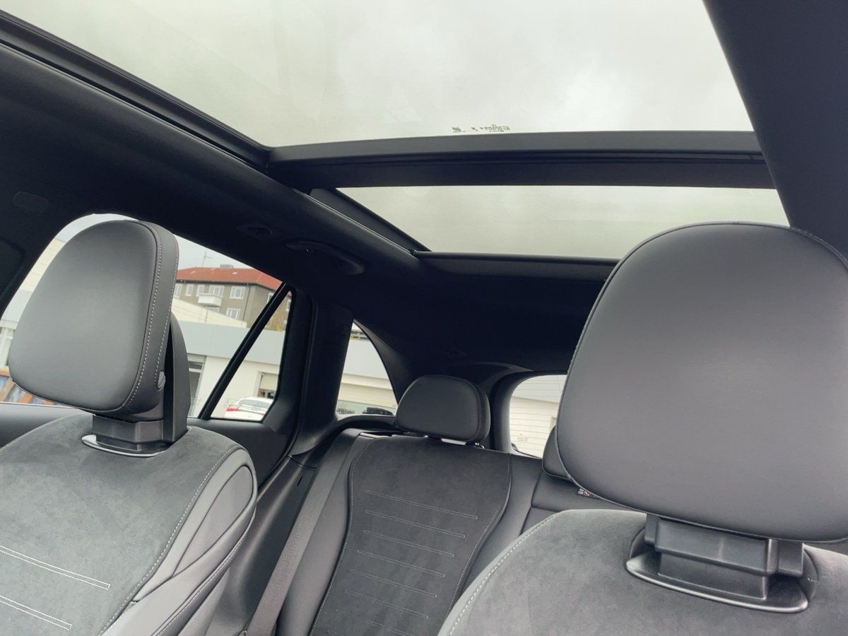 Fahrzeugabbildung Mercedes-Benz GLC 220 d 4M AMG/Night/Pano/Kamera/AHK