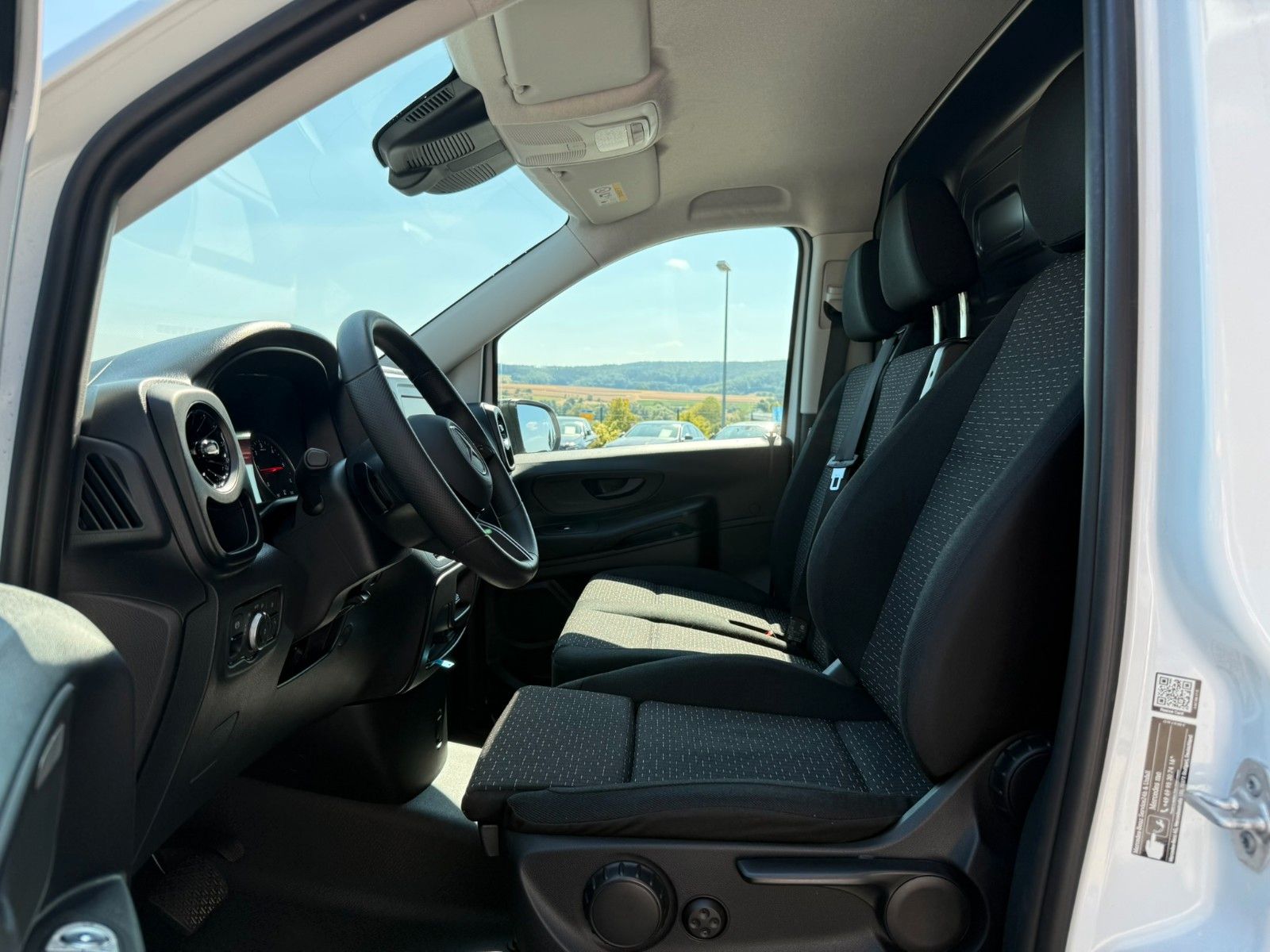 Fahrzeugabbildung Mercedes-Benz Vito 116 CDI 9G Klima Kamera SHZ