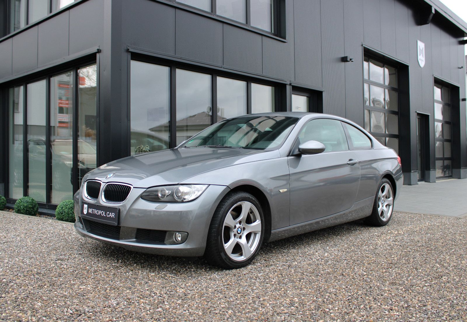 BMW 320i 2.0 Coupe KLIMA/XENON/ALU/ZV