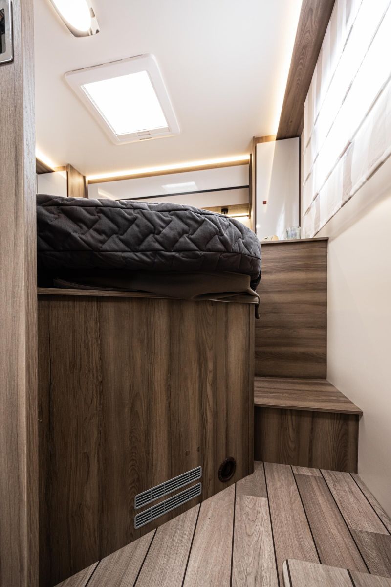 Fahrzeugabbildung Roller Team Kronos 266 TL Ford