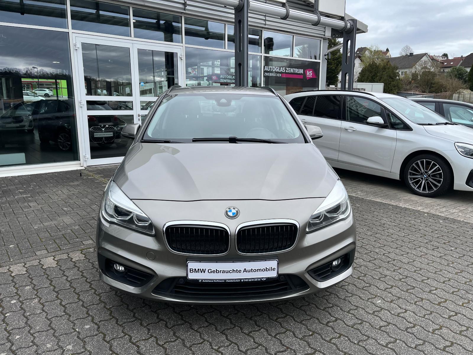 BMW 218i Active Tourer LED/AHK/Parkassist./Klimaaut
