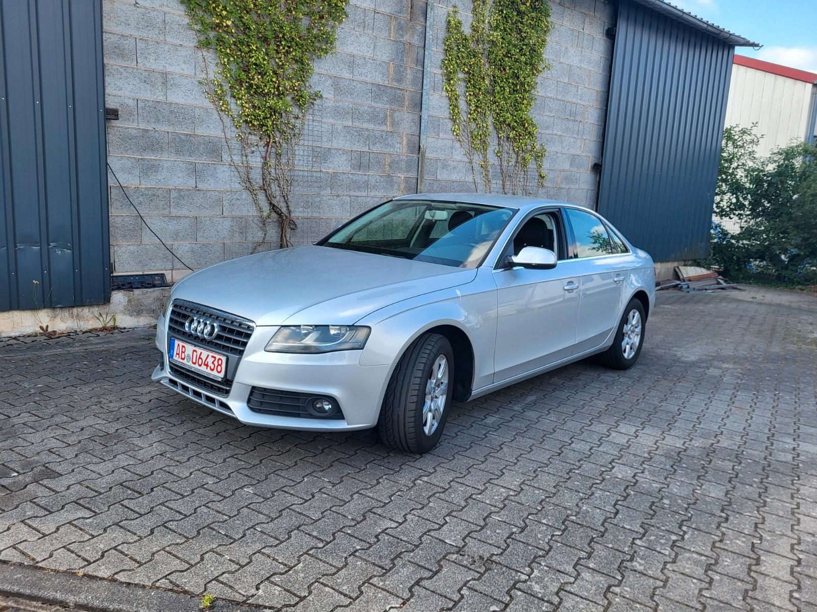 Audi A4 Lim. Ambiente Top gepflegt TÜV Neu