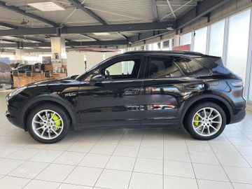 Porsche Cayenne - 3