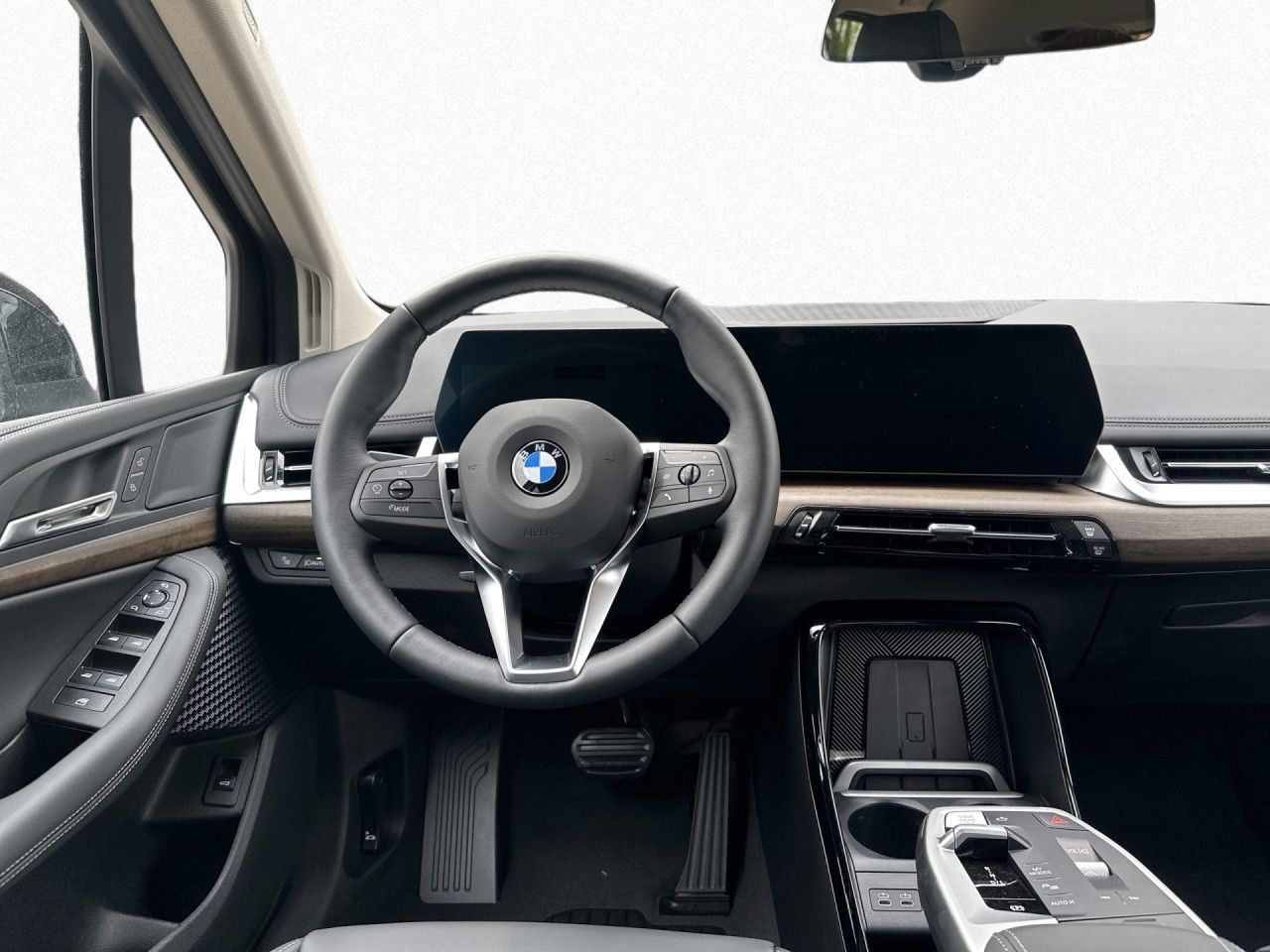 BMW 218 - Bild 15
