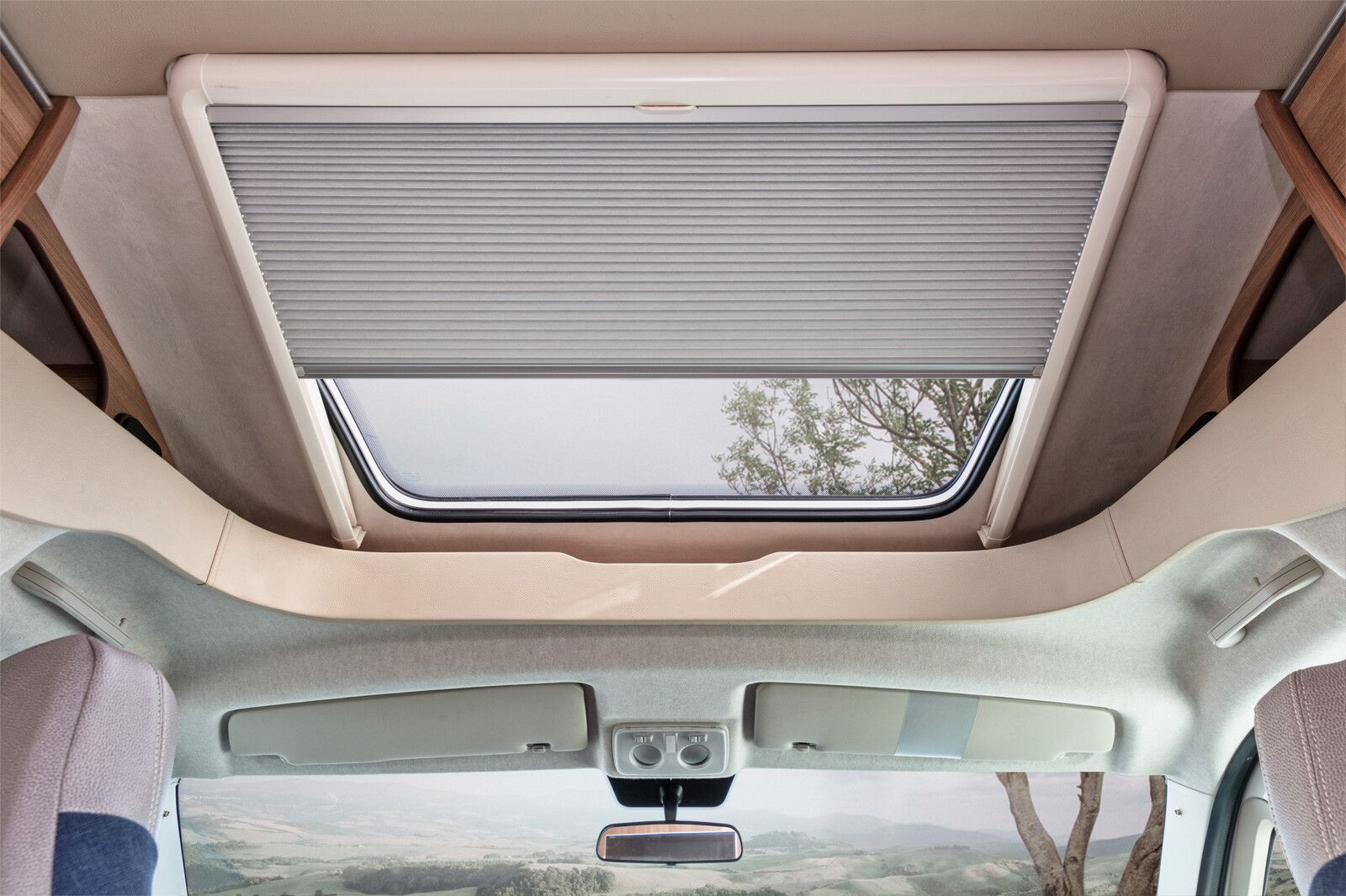 Fahrzeugabbildung Weinsberg CaraCompact EDITION PEPPER 600 MEG AHK LED