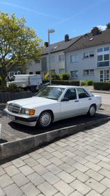 Mercedes-Benz 190E 2.0 122PS 2. Hand Garagenfund Rostfrei - Mercedes-Benz 190 aus 1988: 190e