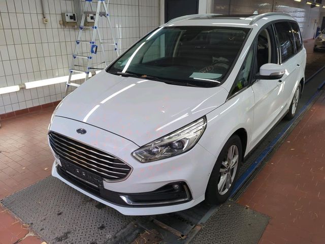 Ford Galaxy Titanium 7-Sitze Pano Aut. SHZ Navi