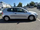 Volkswagen Golf V Lim. Trend Klimaaut 1.Hand Hagelschaden ! - : bis 2500 €, TÜV