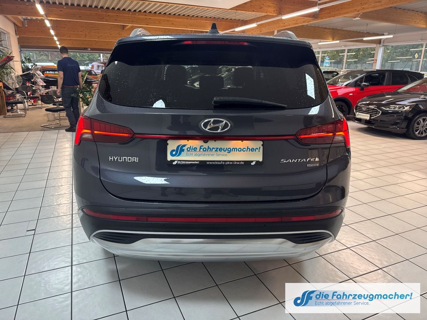 Fahrzeugabbildung Hyundai SANTA FE Prime 4WD 2.2 CRDi DPF EU6d 7-Sitzer HU