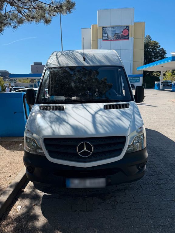 Image of Mercedes-Benz Sprinter