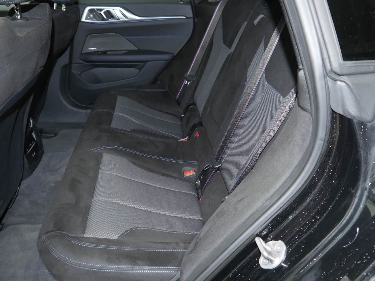 Fahrzeugabbildung BMW i4 M50 |Parking Assistant plus |Harman Kardon Su