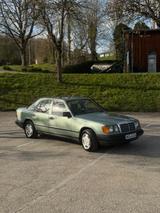 Mercedes-Benz 200 E | W124 | Rost frei | Wertgutachten 19500€ - Mercedes-Benz aus 1989: W124