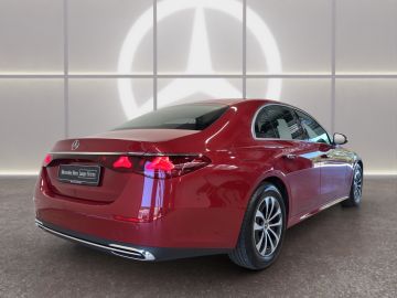 Mercedes E 200 - 4