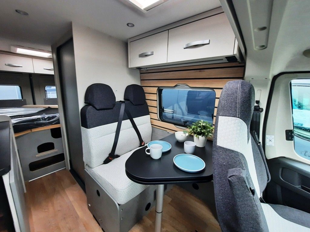 Fahrzeugabbildung Crosscamp Camper Vans CV 600 Fiat Verfüg./Sparen Sie 13.69