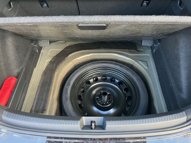 Taigo 1.0 TSI Move DSG KLIMA LED NAVI ALU