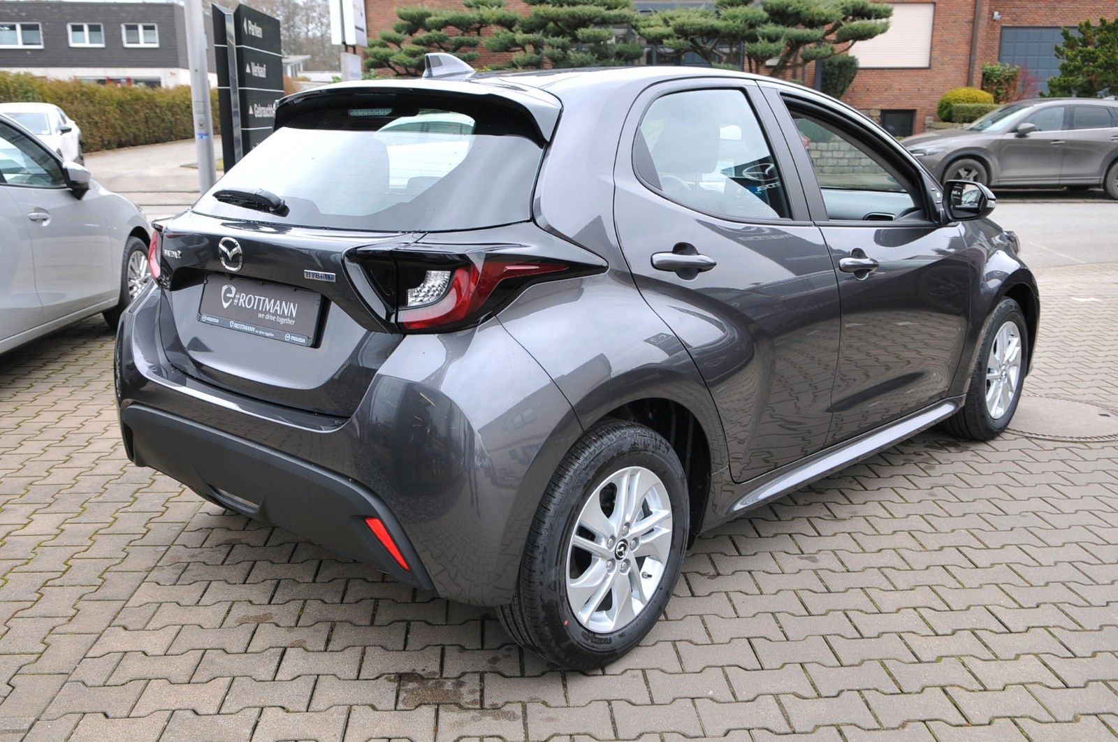 Mazda 2 Hybrid - Bild 7