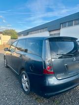 Mitsubishi Grandis export - Mitsubishi Grandis mit Diesel-Antrieb