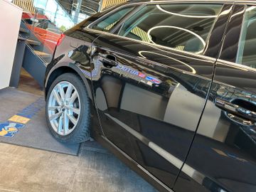 Audi A3 *TÜV:228*KEYLES*TEMPO*NAV*PDC*2-ZONEN*