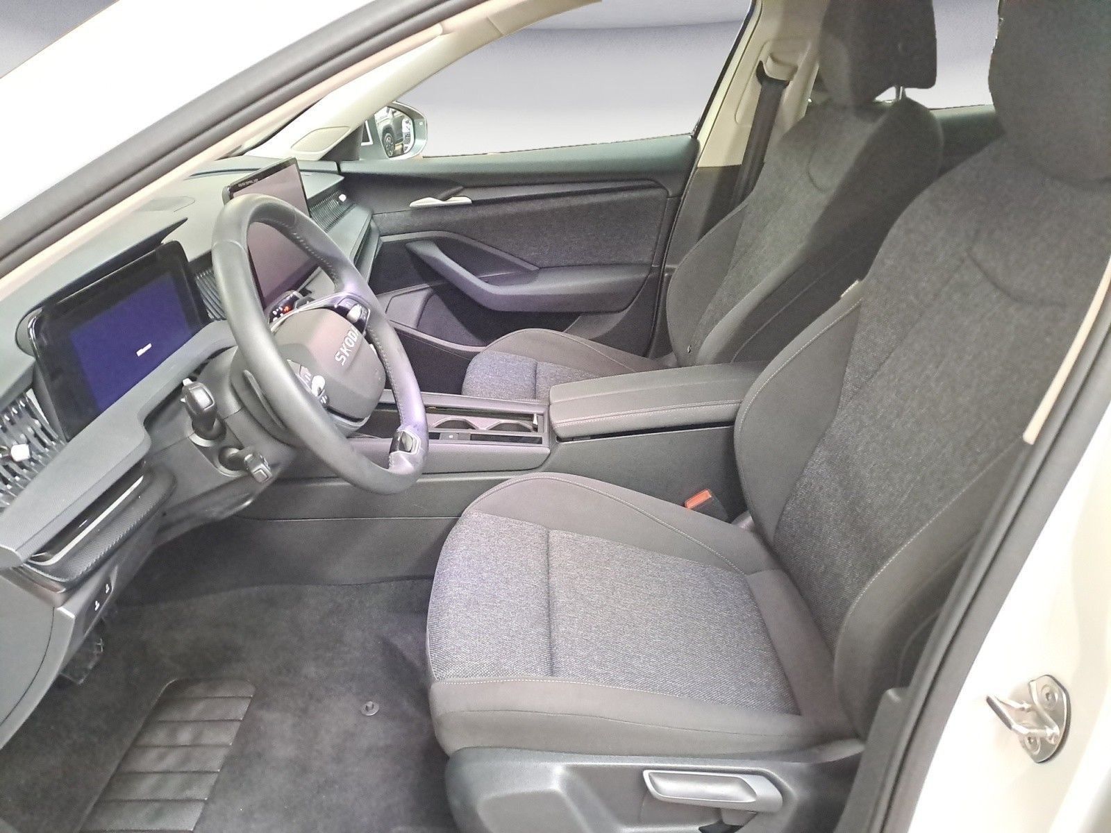 Skoda Superb - Bild 8