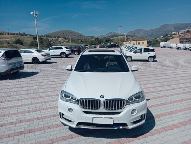 BMW Bmw X5 xDrive30d 258CV Luxury