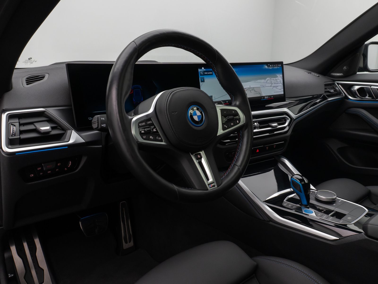 Fahrzeugabbildung BMW i4 M50 Gran Coupé 360°DAB HUD H/K Glasdach 20Zol