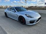 Porsche Panamera GTS - Porsche Gebrauchtwagen in Frankfurt