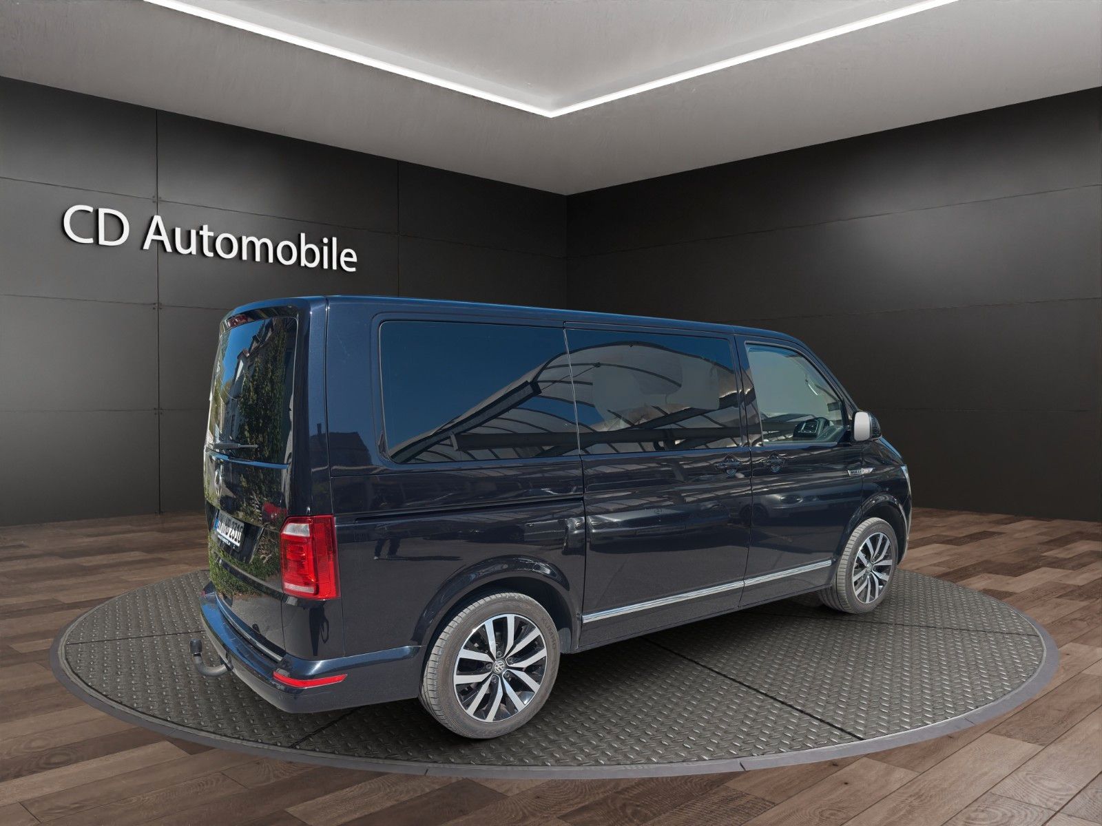 Fahrzeugabbildung Volkswagen T6  Bus Multivan Highline Vollaustattung