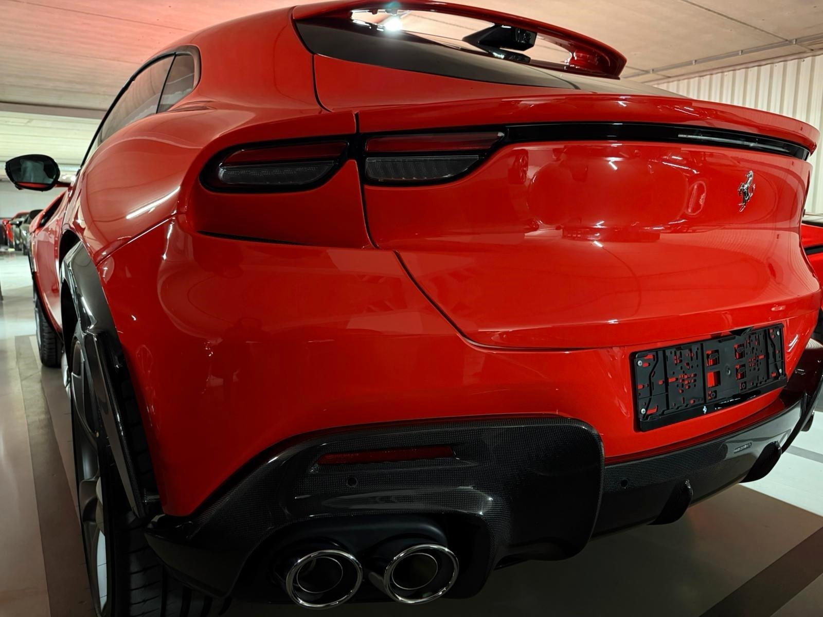 Ferrari Purosangue V12 DCT 4WD  2026 Absolut voll