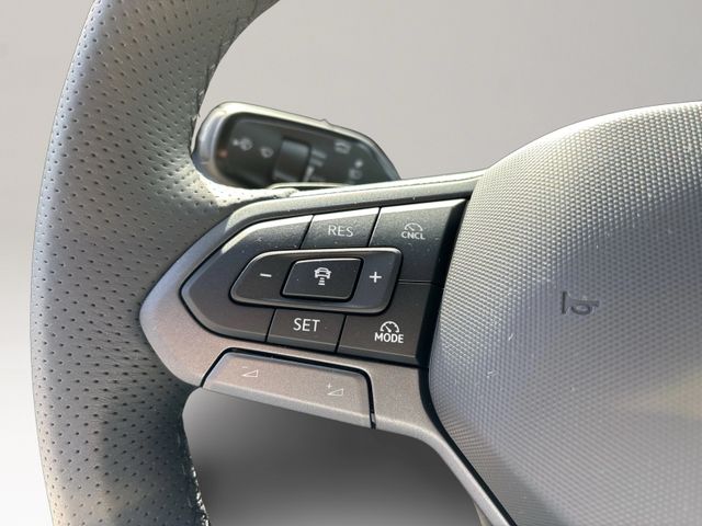 Tayron 2.0 TDI R-Line 4Motion, AHK, IQ Light, Bl