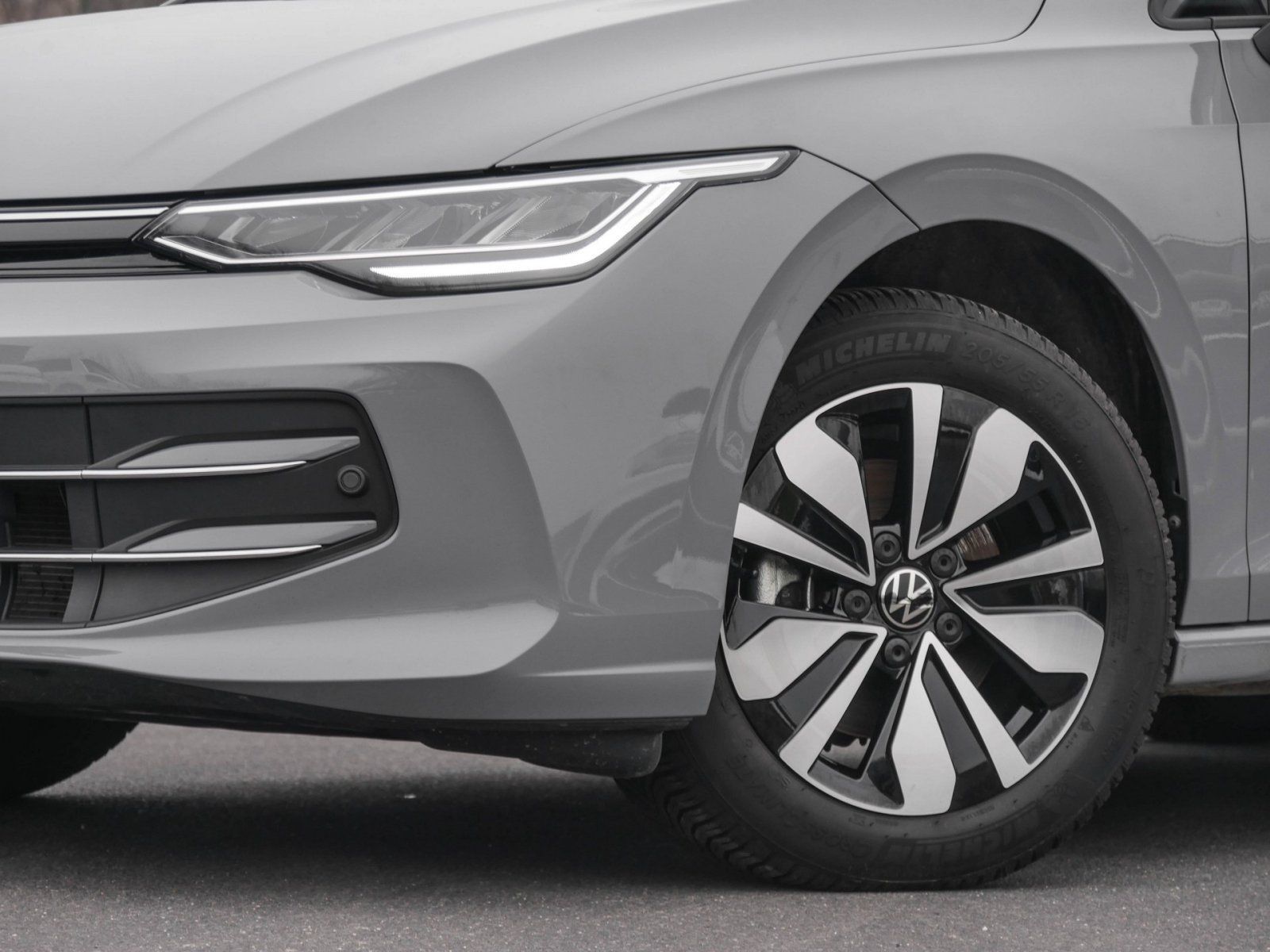 Volkswagen Golf - Bild 5