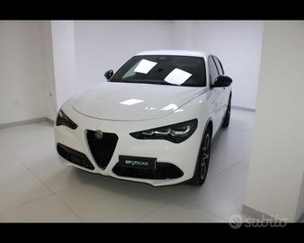 Alfa-Romeo Stelvio - 3