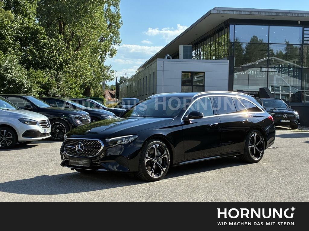Image of Mercedes-Benz E 300