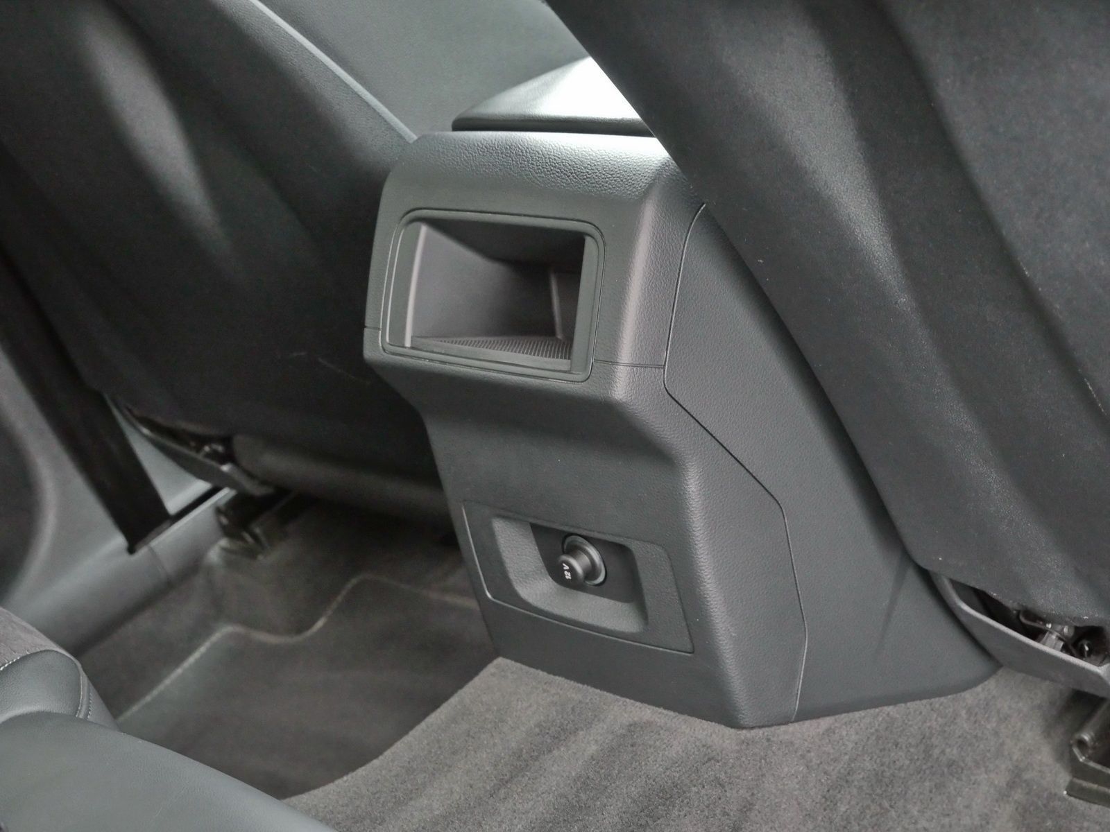 Audi SQ5 - Bild 17