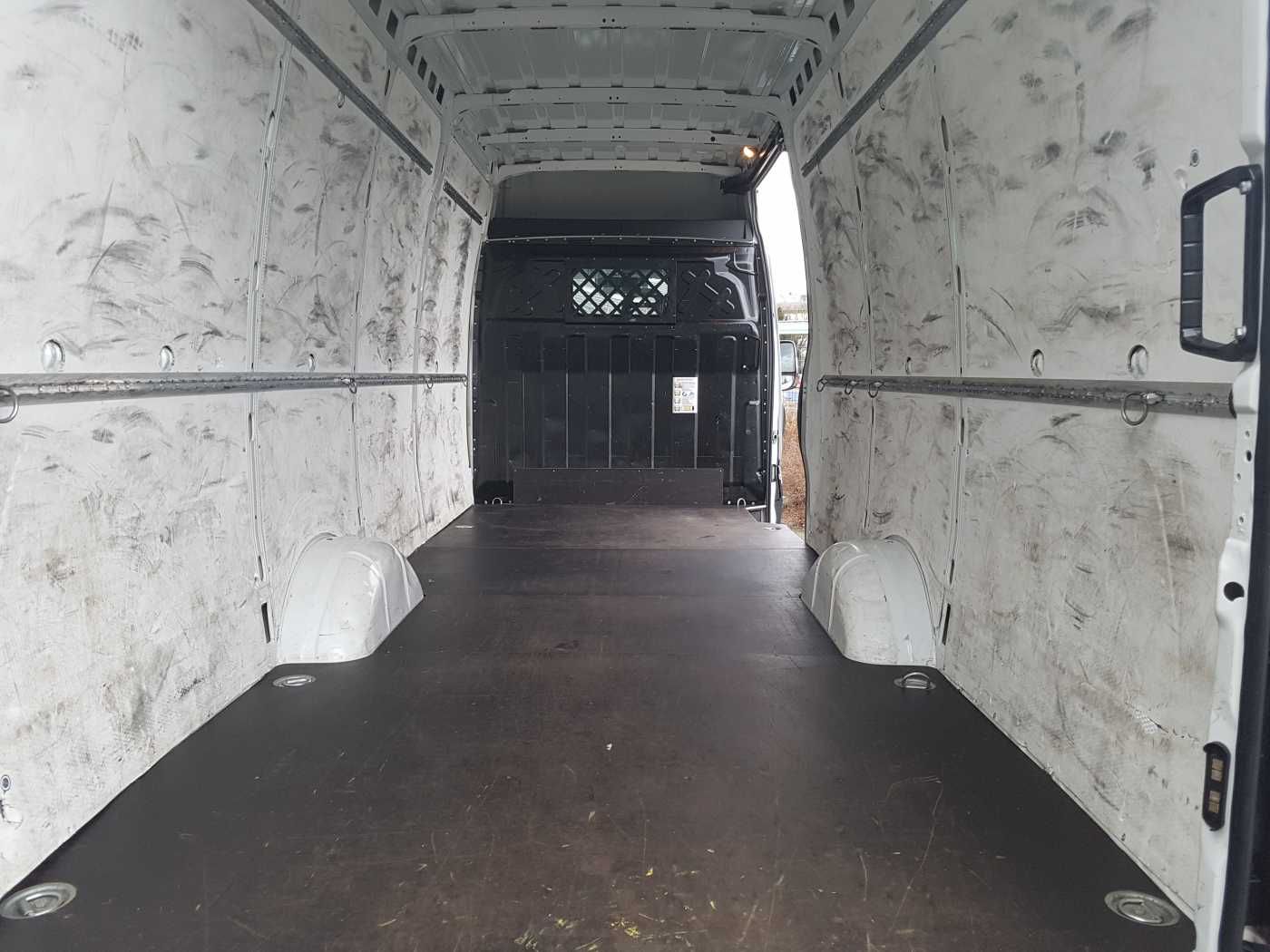 Fahrzeugabbildung Iveco Daily 35 S 16 V *Klima*L4.100mm*